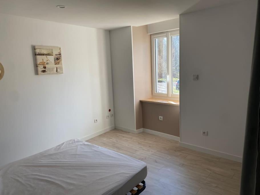 Entre La Montagne Et La Riviere Apartment Sinsat ภายนอก รูปภาพ